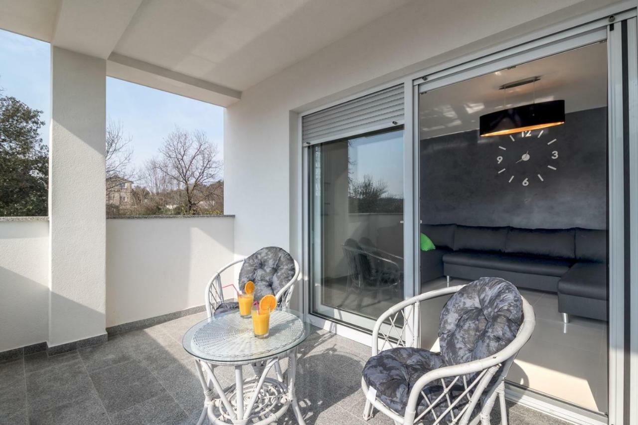 Apartments Mira Пула Екстер'єр фото