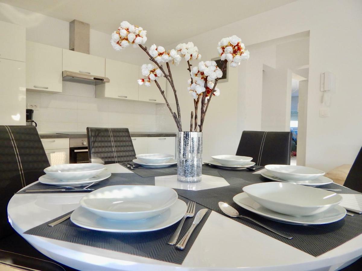Apartments Mira Пула Екстер'єр фото