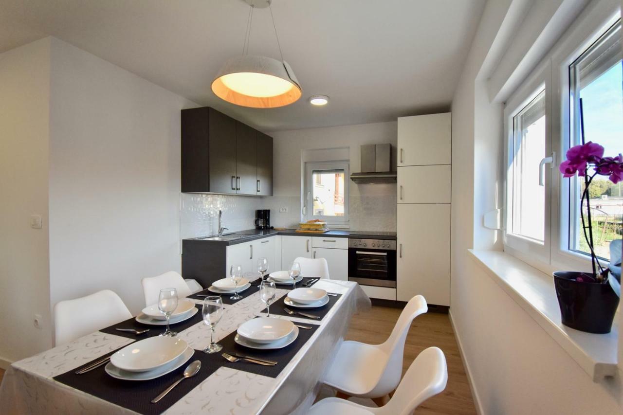 Apartments Mira Пула Екстер'єр фото